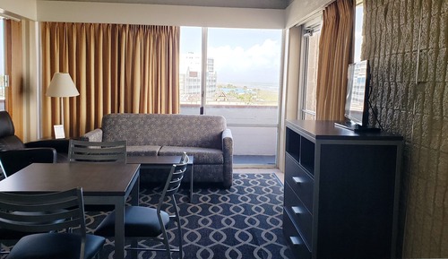 Family Suite, 2 Bedrooms (Oceanfront  - No Pets Allowed)
