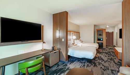 Suite, Multiple Beds, Accessible Bathtub