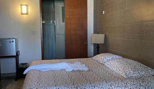 Traditional Double Room, 1 Bedroom, Partial Ocean View