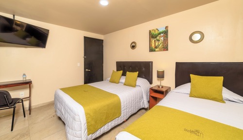 Deluxe Room, Multiple Beds