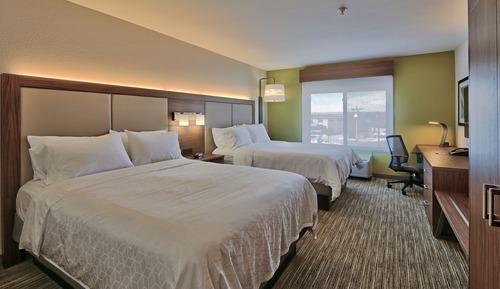Standard Room, 2 Queen Beds (Pet Friendly)