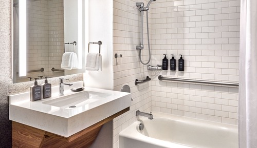 Club Room, 2 Double Beds (Mobility/Hearing Accessible, Tub)