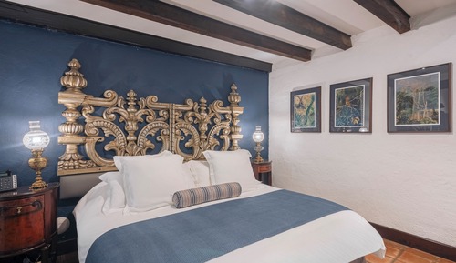 Master Suite with Jacuzzi, 1 King Bed, No. 4 & 3