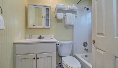 Deluxe Kitchenette