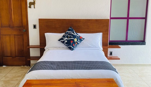 C11 - Comfort Triple Room, Patio, Garden View