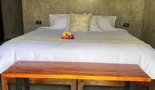 C8 - Deluxe Double Room, Patio, Patio view