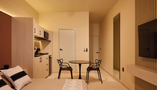 Basic Apartment, City View