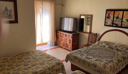 Family Room, Private Bathroom