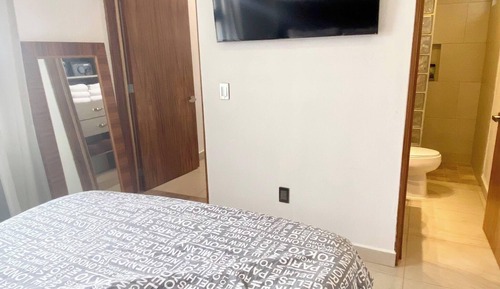 House, 1 Bedroom, Smoking, Balcony