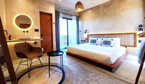 Standard Double Room, Balcony, Pool View