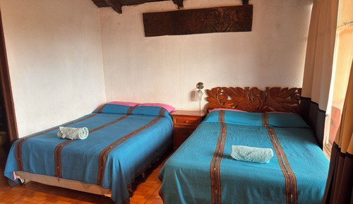 Comfort Room, Lake View