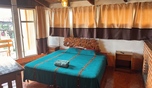 Comfort Room, Lake View