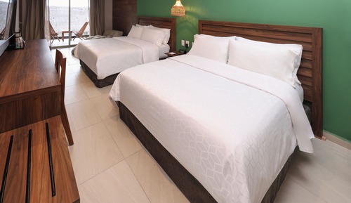 Standard Room, 2 Queen Beds, Accessible (Communications)