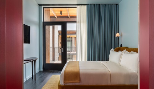 Room, 1 Queen Bed, Accessible (Petite)
