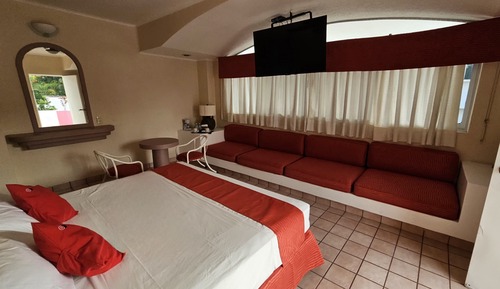 Elite Room