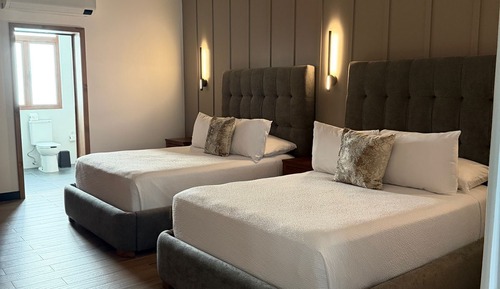 Loft (E1 Quintuple)