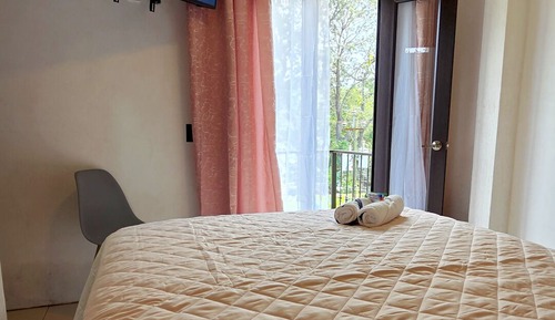 Comfort Room, Balcony, Mountain View