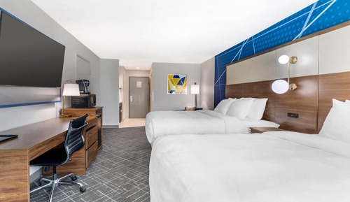 Room, 2 Queen Beds, Accessible, Non Smoking