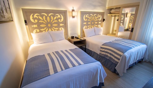 Luxury Suite