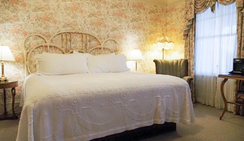 Room, 1 King Bed (Historic King)