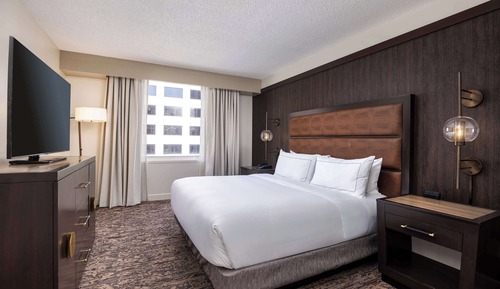 Suite, 1 King Bed, Non Smoking