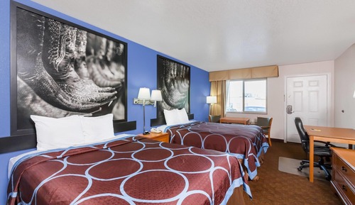 Room, 2 Queen Beds, Smoking