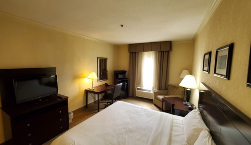 Standard King Room