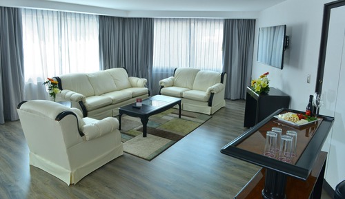 Presidential Suite, 1 King Bed, Non Smoking (Living Room)