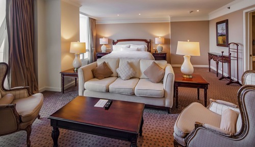 Junior Suite, 1 King Bed
