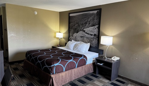 Standard Room, 1 King Bed, Non Smoking, Refrigerator & Microwave