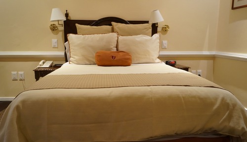 Deluxe Room, 1 Queen Bed