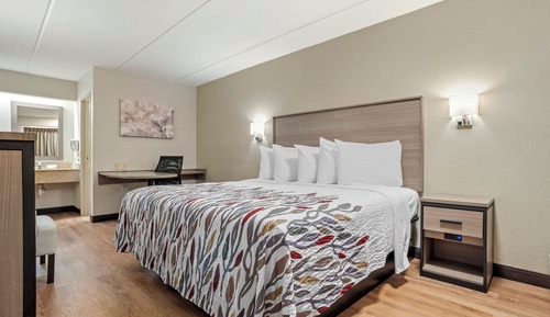 Superior Room, 1 King Bed (Smoke Free)