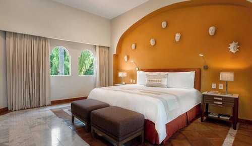 One Bedroom Ambassador Suite