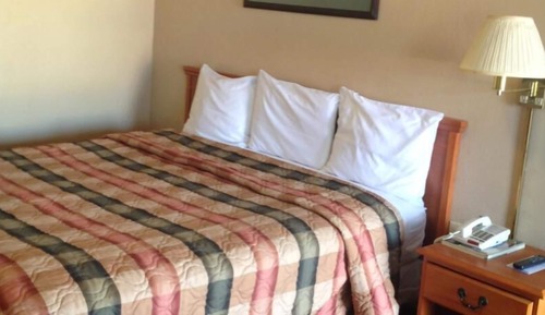 Room, 1 King Bed, Non Smoking