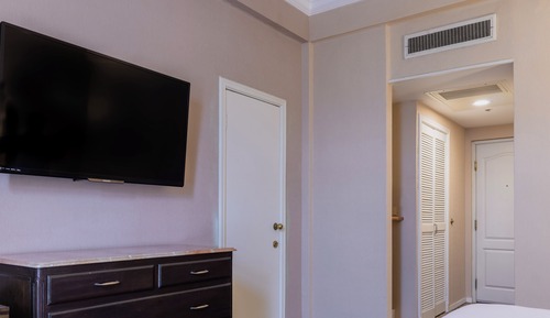 Superior Room, 1 King Bed