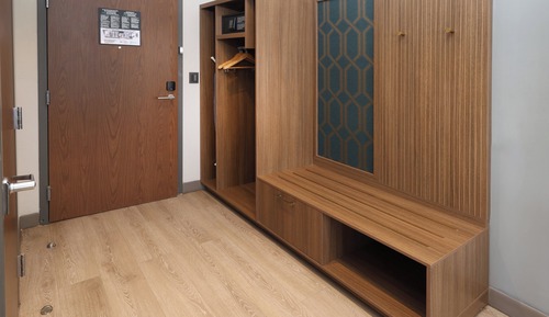 Premium Room, 1 King Bed, Accessible