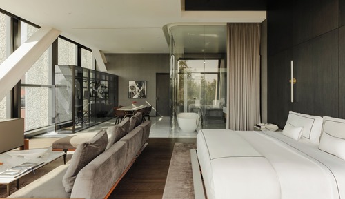 Alexander Suite