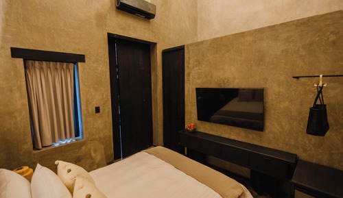 Deluxe Room, Courtyard View