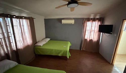 Family House, 2 Bedrooms, Kitchenette, Poolside