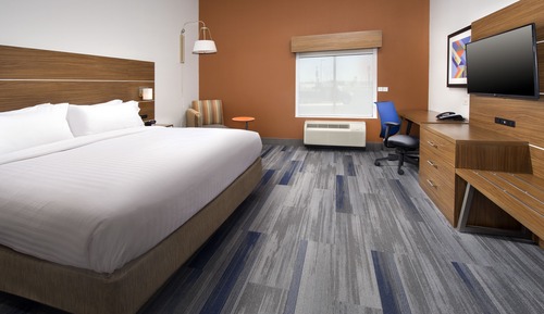Standard Room, 1 King Bed, Accessible (Communication)