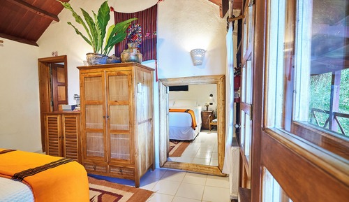 Lakeview Casita 1 King Bed