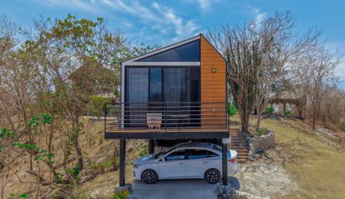 Deluxe Bungalow