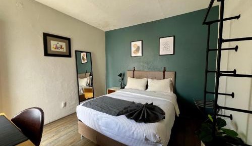 Double Room with Private Bathroom