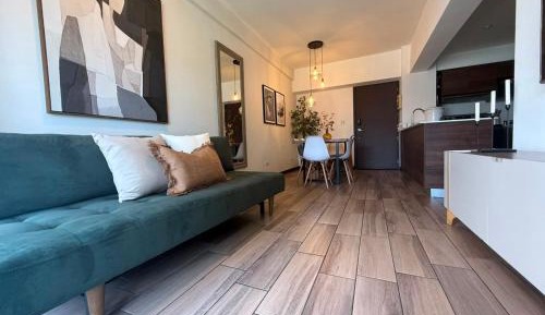 Three-Bedroom Deluxe Apartment