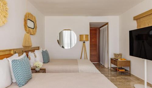 Family Concierge Two Bedroom Ocean View