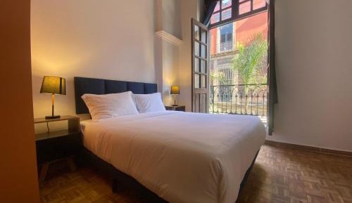 Deluxe Double Room with Balcony