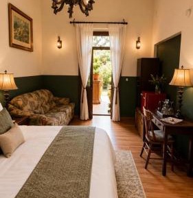 Suite with Garden View