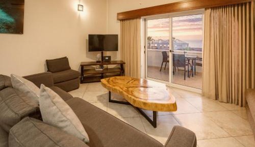 Deluxe Junior Suite
