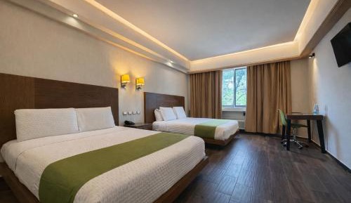 Deluxe Queen Room with Two Queen Beds