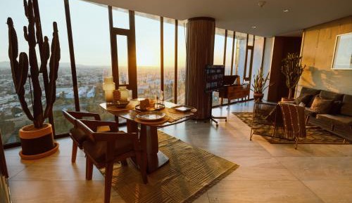 Three-Bedroom Apartment - High Floor
